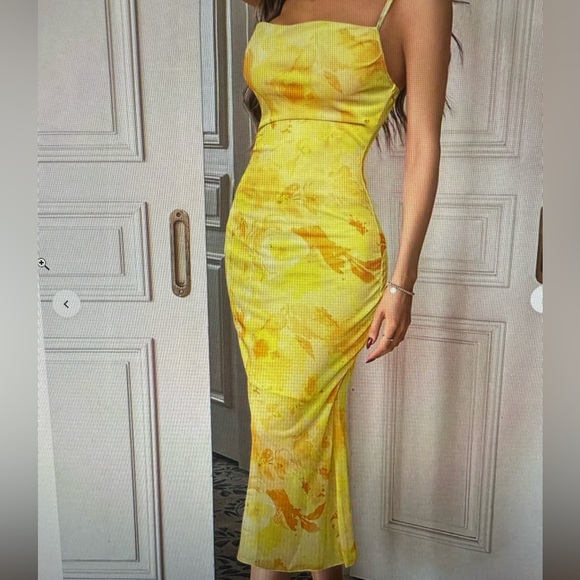 SHEIN Yellow Halter Bodycon Maxi Dress - Picture 1 of 4